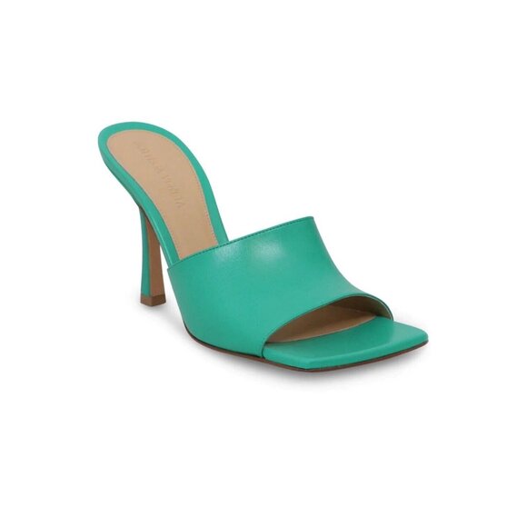 サンダル・ミュール Bottega Veneta Stretch Mule Turquoise Bottega Veneta Stretch Mule Sandals in Acid Turquoise | FWRD